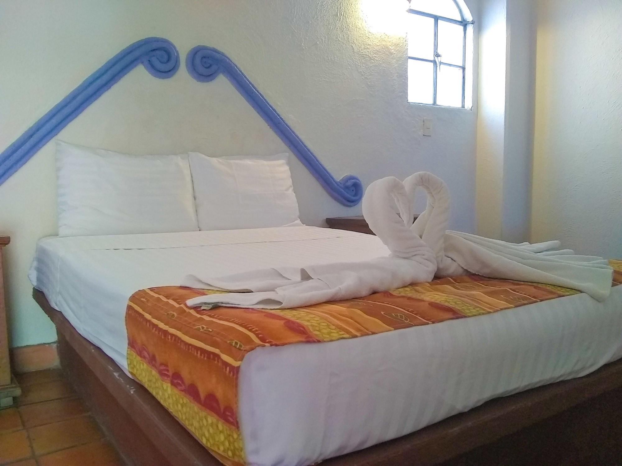 Casa Shaguiba Hotel Crucecita  ภายนอก รูปภาพ