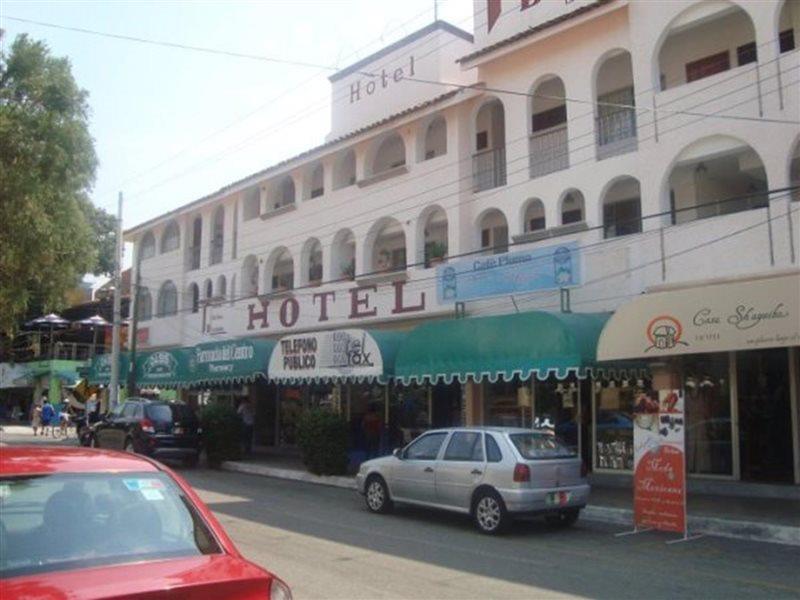 Casa Shaguiba Hotel Crucecita  ภายนอก รูปภาพ
