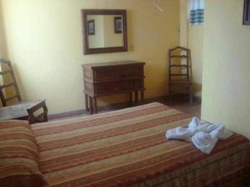 Casa Shaguiba Hotel Crucecita  ภายนอก รูปภาพ
