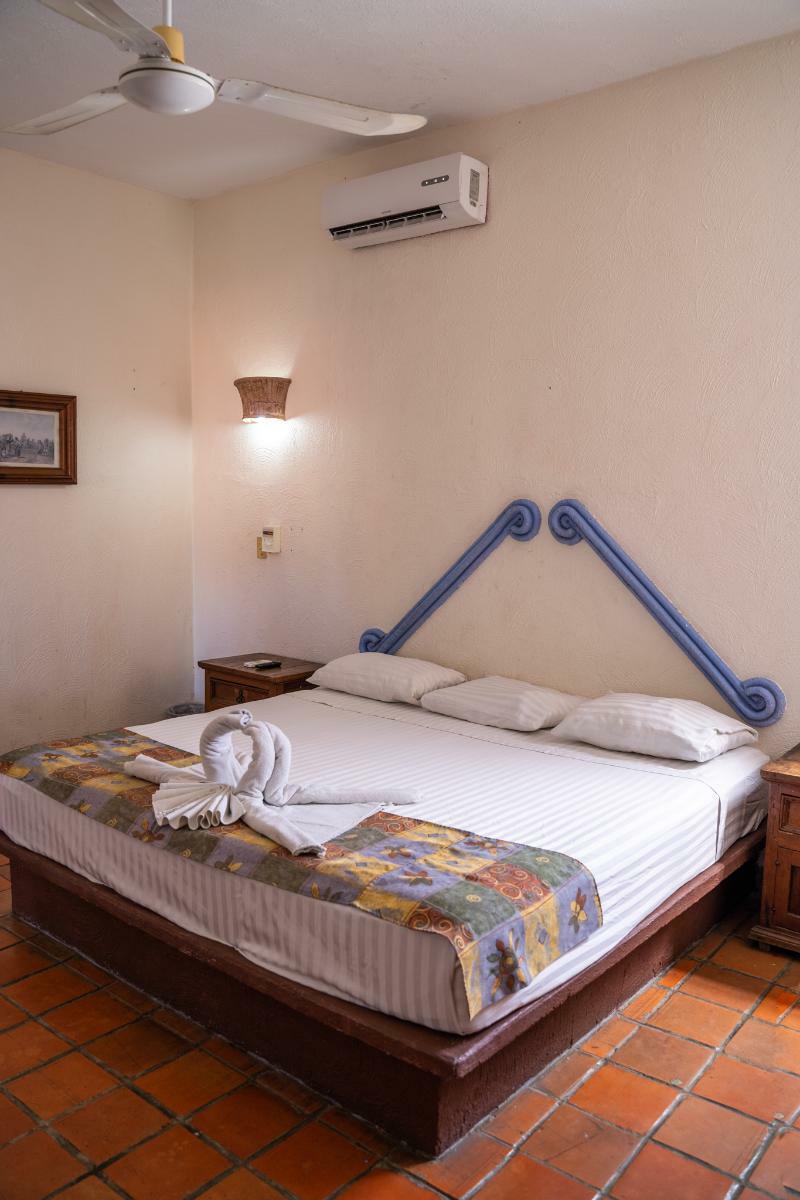 Casa Shaguiba Hotel Crucecita  ภายนอก รูปภาพ