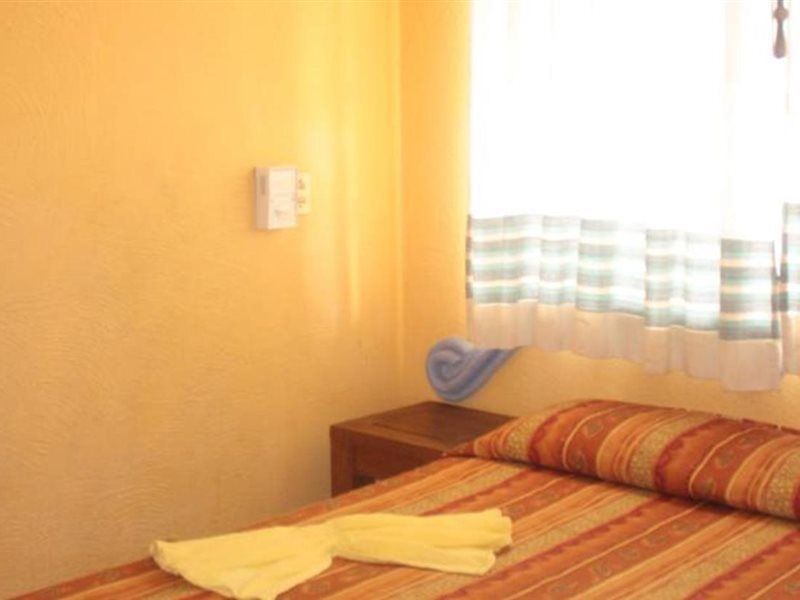 Casa Shaguiba Hotel Crucecita  ภายนอก รูปภาพ